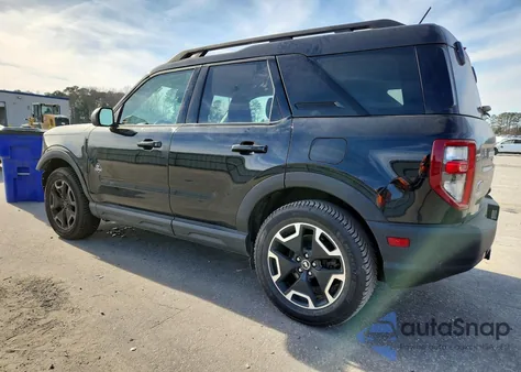 2022 Ford Bronco Sport Outer Banks z USA, uszkodzony, nr VIN 3FMCR9C65NRE28575